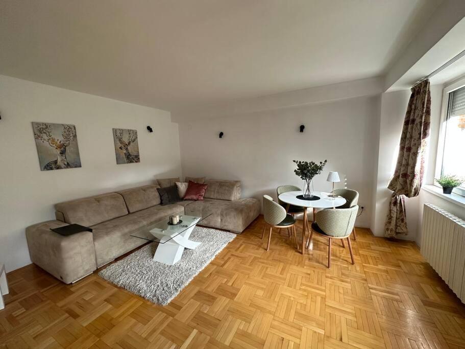 Nn Apartment Skopje Exteriör bild